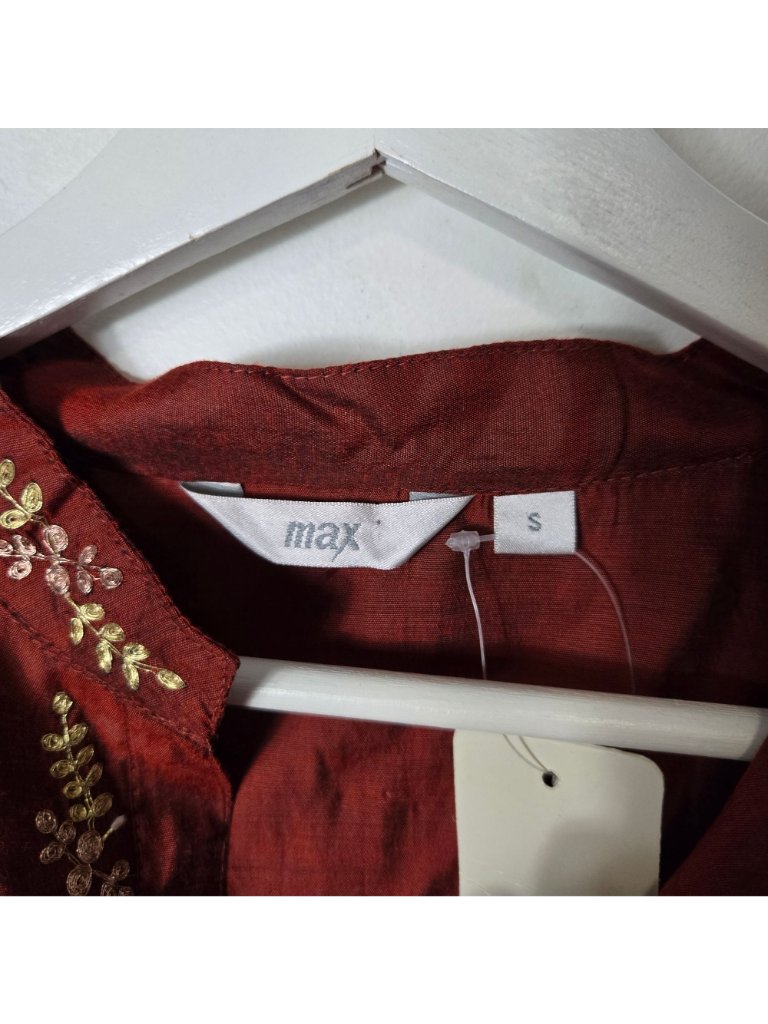 Max Size S 100% Silk 3/4 Sleeve Maroon Top Gold Embroidery — image 2 of 8